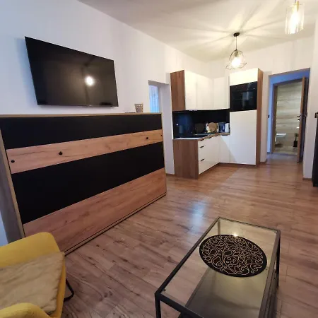 Apartamenty, I U Agi