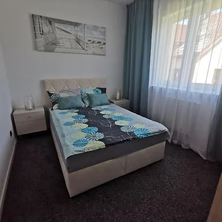 Apartamenty, I U Agi Apartman *